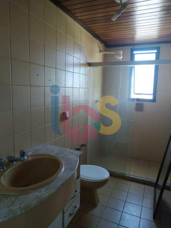 Apartamento à venda com 4 quartos, 196m² - Foto 15