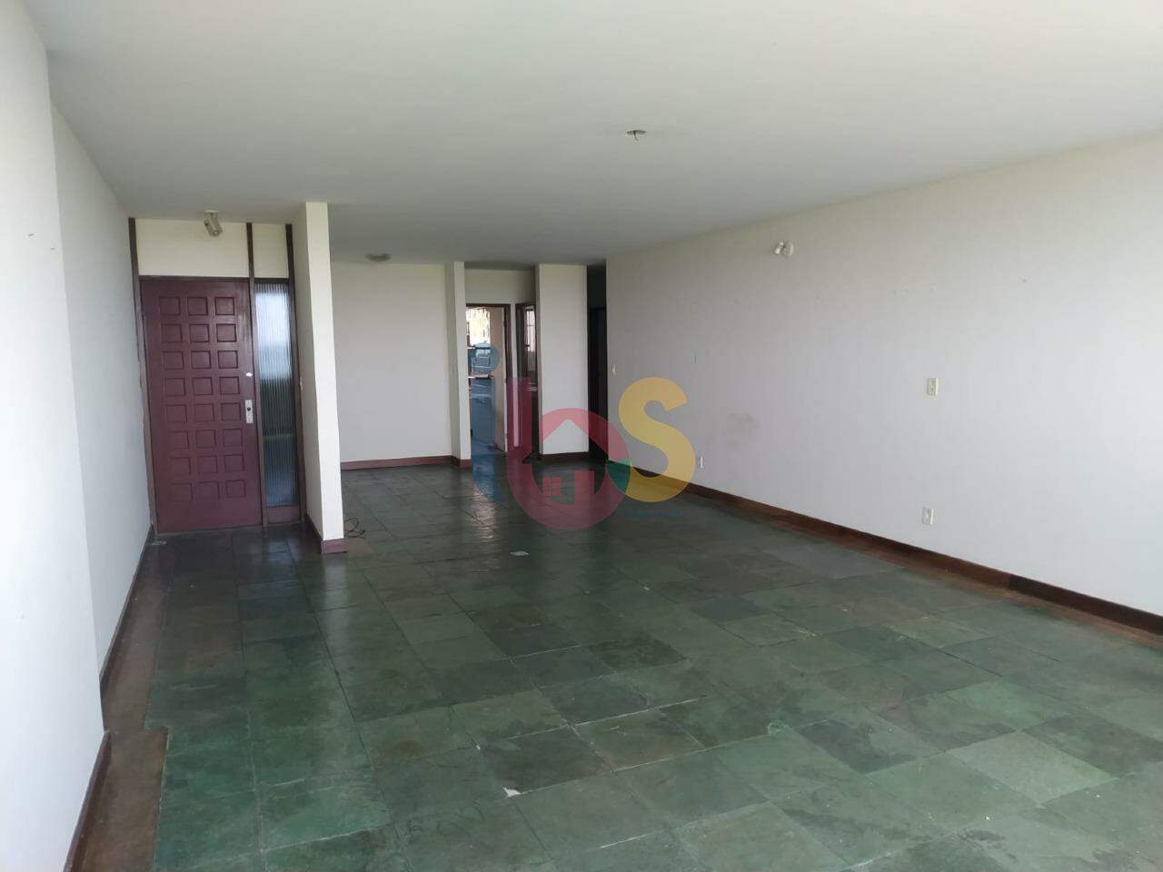 Apartamento à venda com 4 quartos, 196m² - Foto 6