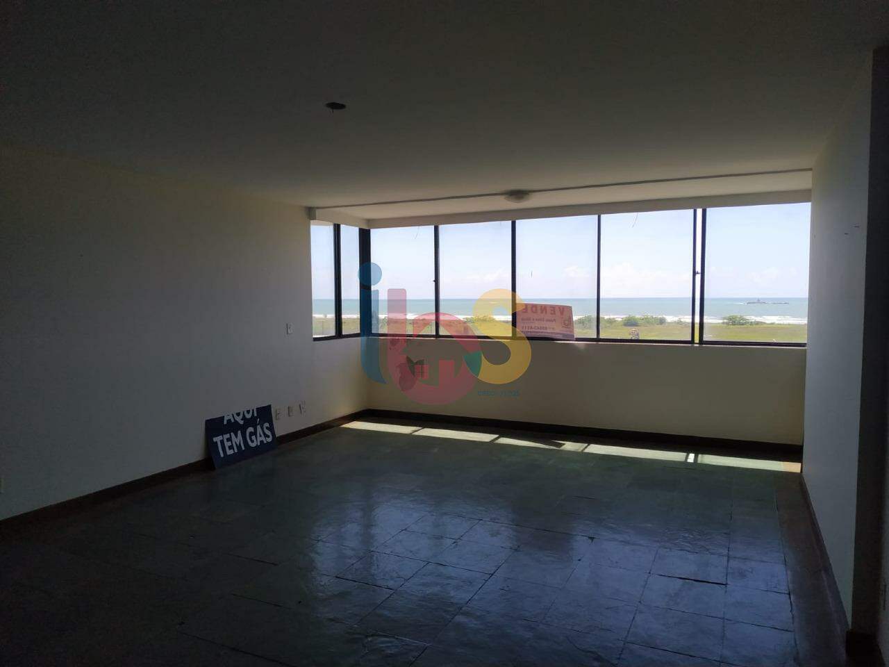 Apartamento à venda com 4 quartos, 196m² - Foto 4