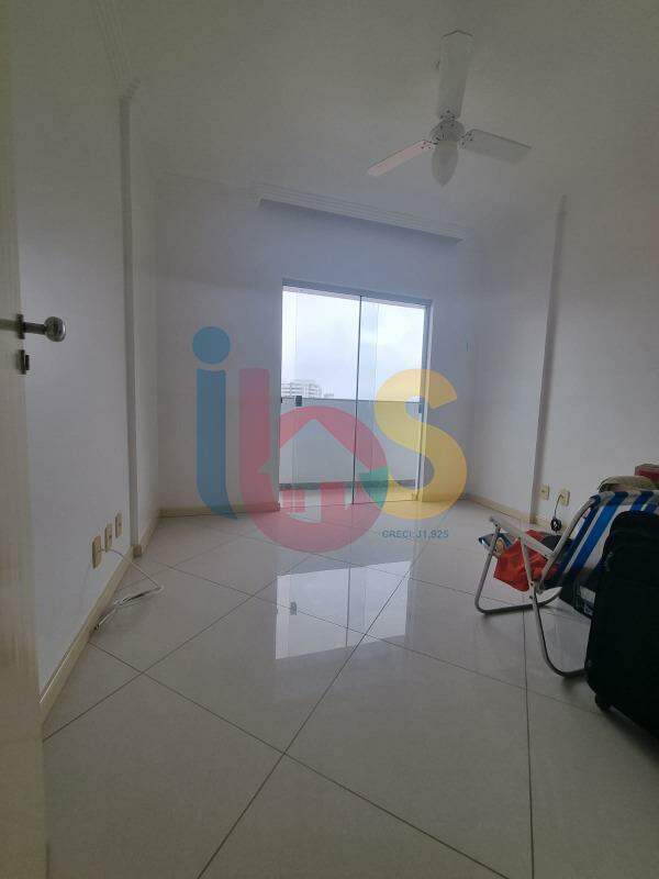 Apartamento à venda com 3 quartos, 93m² - Foto 4