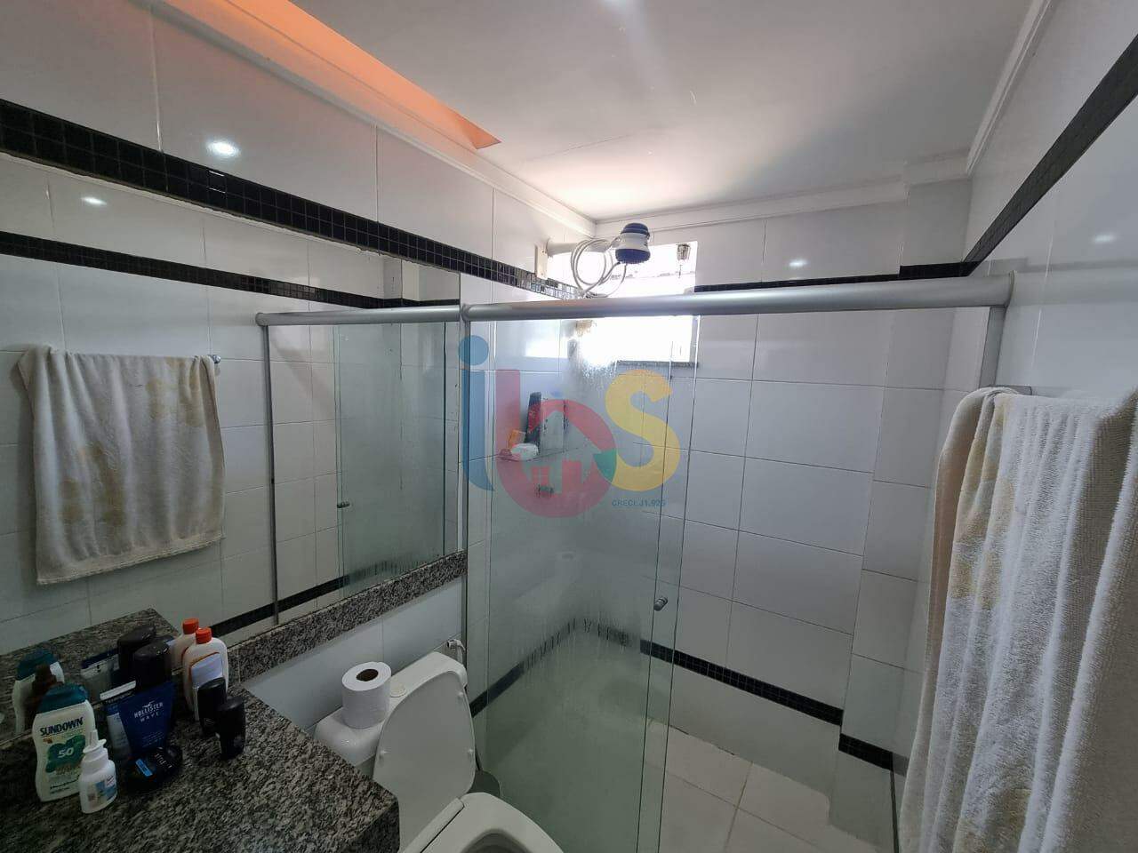 Cobertura à venda com 3 quartos, 200m² - Foto 17