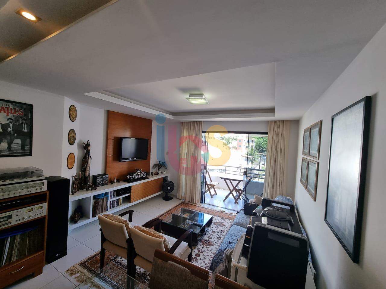 Cobertura à venda com 3 quartos, 200m² - Foto 6