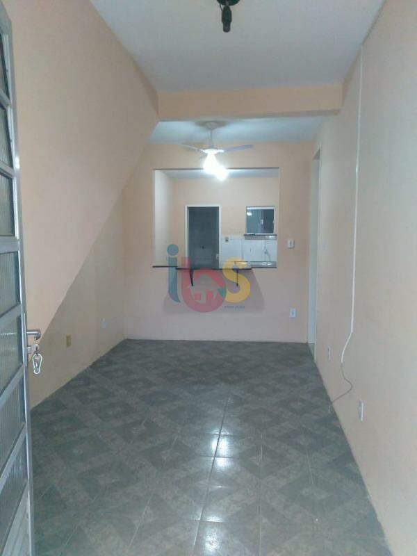 Casa à venda com 5 quartos, 78m² - Foto 9