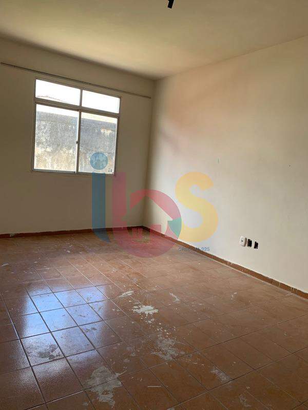 Apartamento à venda com 3 quartos, 164m² - Foto 6