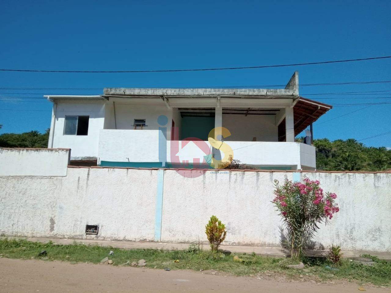 Casa à venda com 5 quartos, 150m² - Foto 1