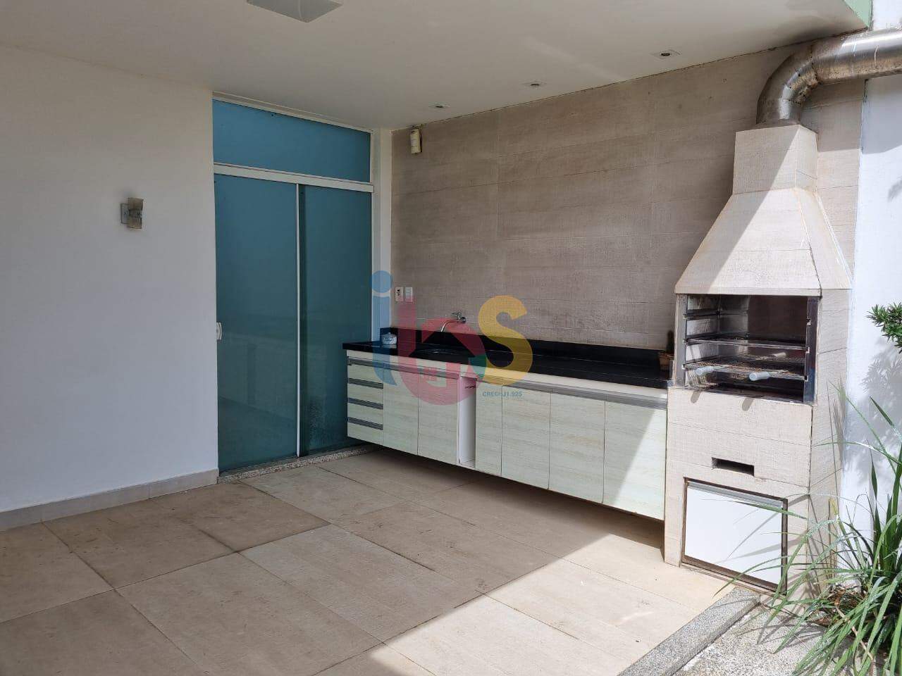 Casa à venda com 7 quartos, 260m² - Foto 12