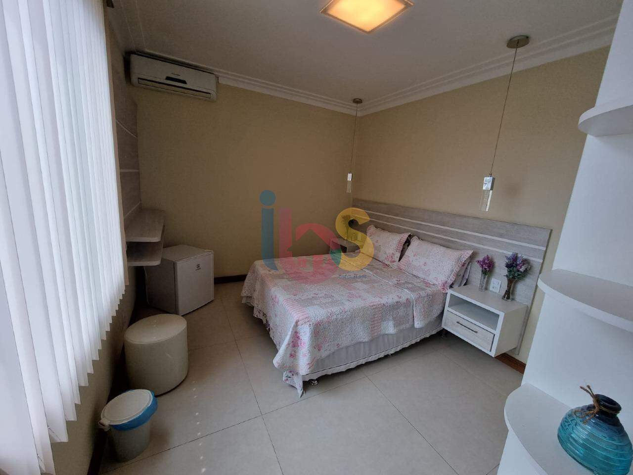 Casa à venda com 7 quartos, 260m² - Foto 18