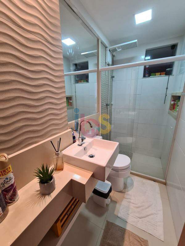 Apartamento à venda com 3 quartos, 99m² - Foto 8