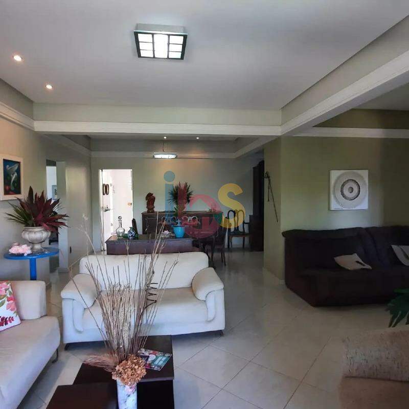 Casa à venda com 5 quartos, 700m² - Foto 8