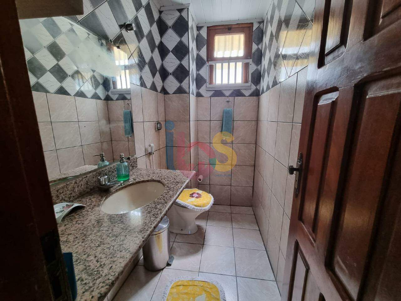 Casa à venda com 3 quartos, 250m² - Foto 8