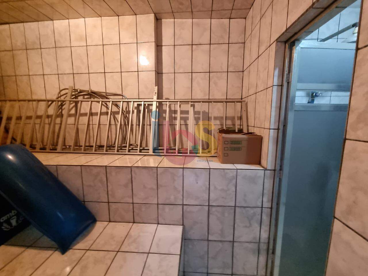 Casa à venda com 3 quartos, 250m² - Foto 18