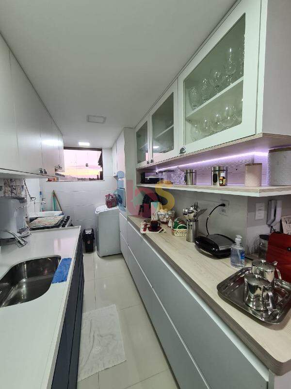 Apartamento à venda com 3 quartos, 80m² - Foto 7