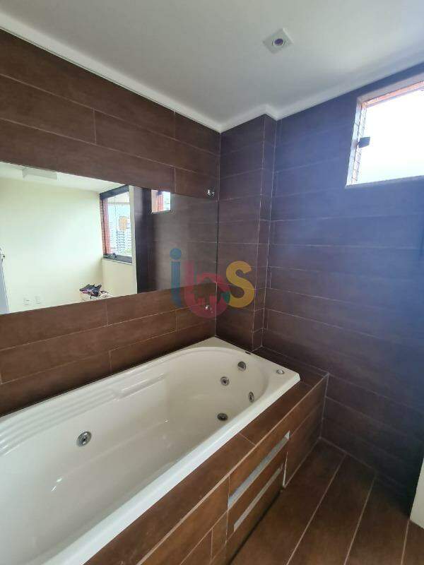 Apartamento à venda com 4 quartos, 180m² - Foto 12