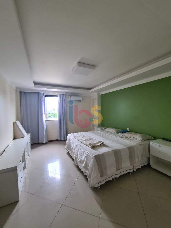 Apartamento à venda com 4 quartos, 180m² - Foto 11