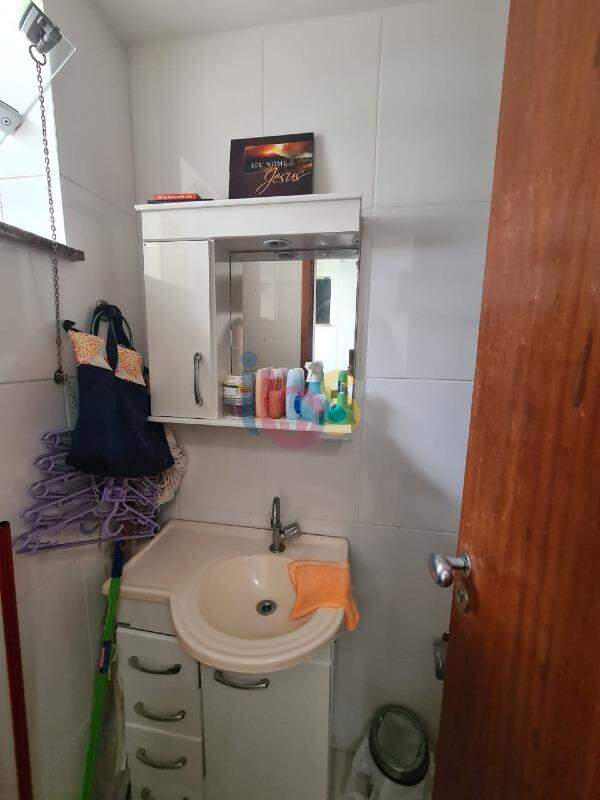 Apartamento à venda com 4 quartos, 180m² - Foto 15