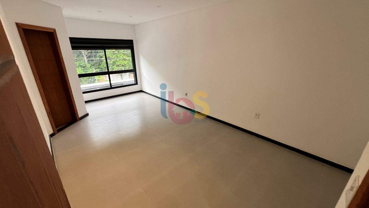 Casa à venda com 2 quartos, 140m² - Foto 6