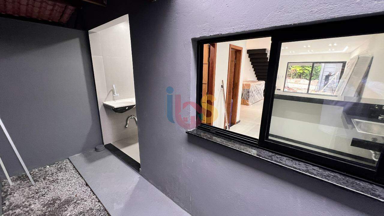 Casa à venda com 2 quartos, 140m² - Foto 12