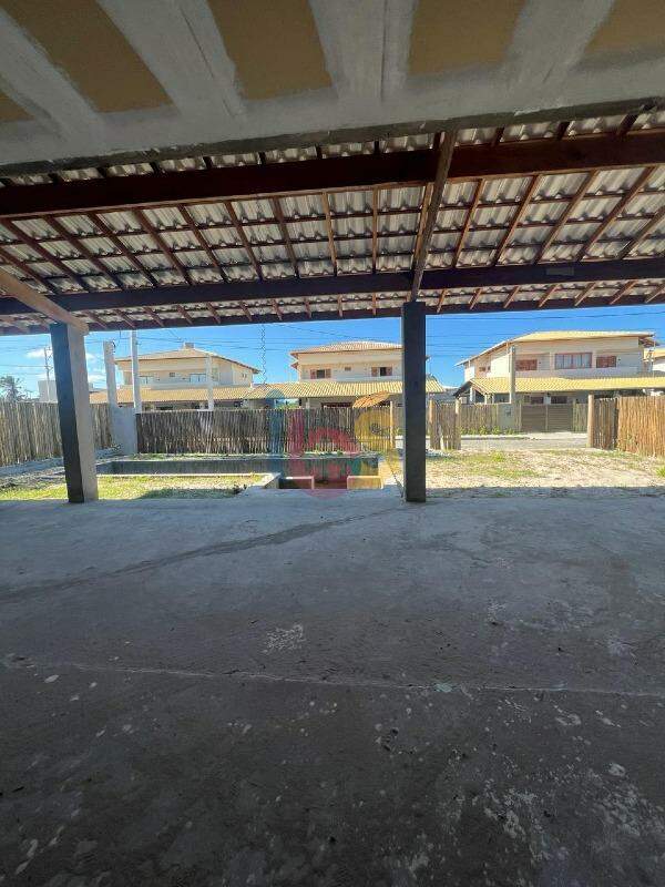 Casa à venda com 3 quartos, 200m² - Foto 5