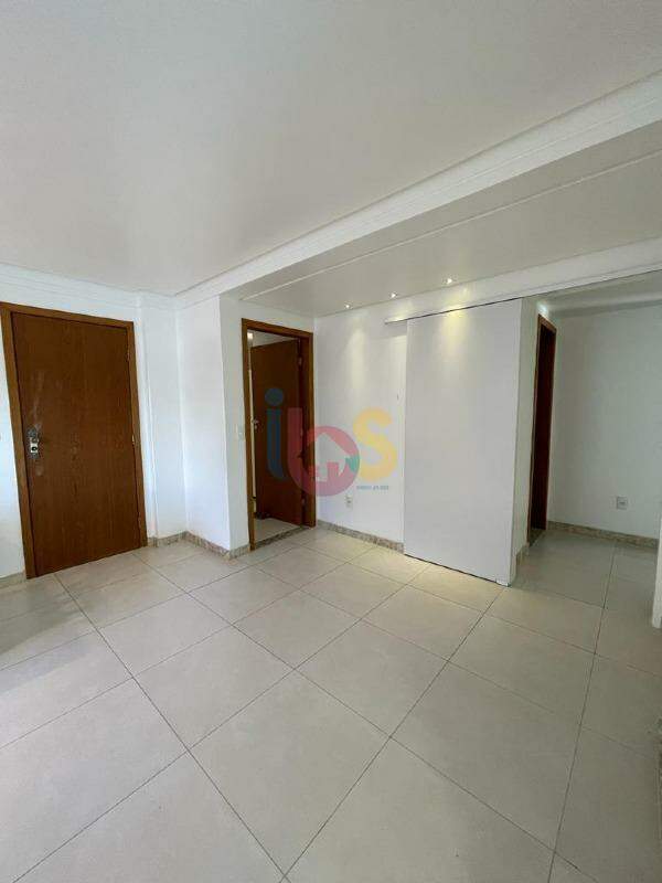 Apartamento à venda com 3 quartos, 262m² - Foto 5