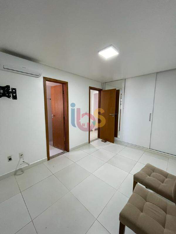 Apartamento à venda com 3 quartos, 262m² - Foto 7