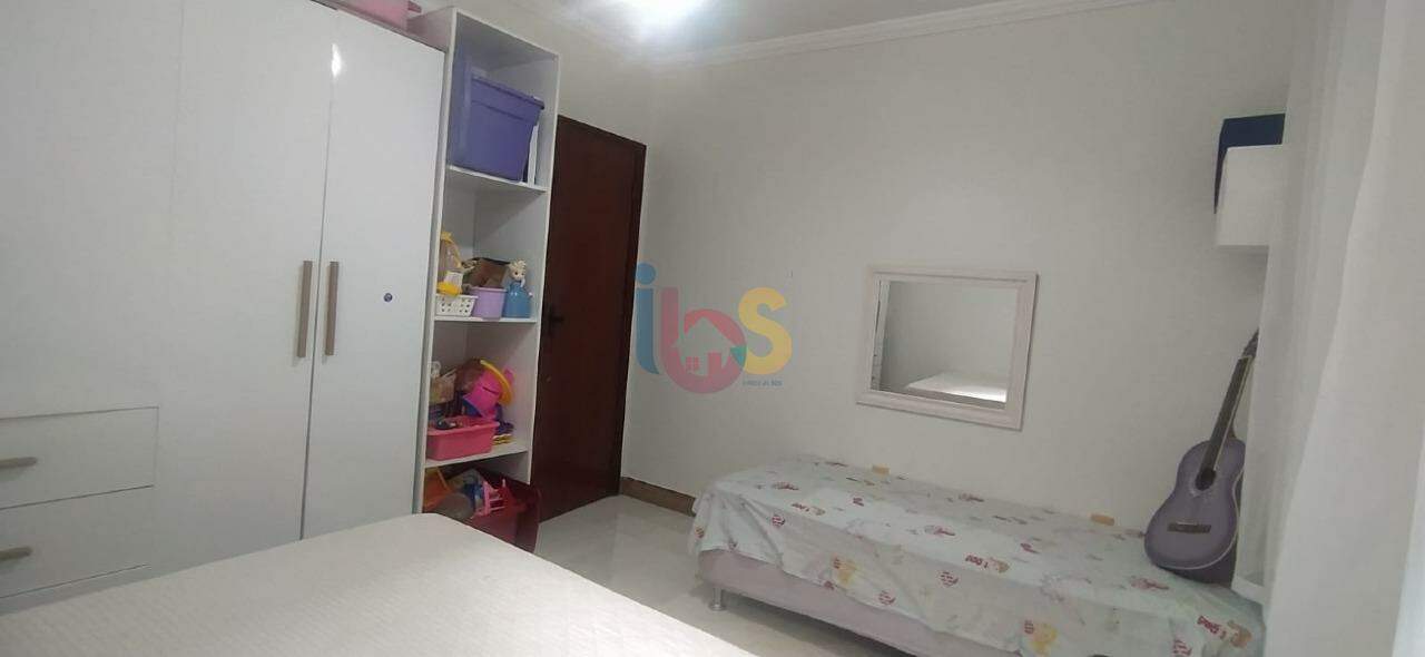 Casa à venda com 3 quartos, 450m² - Foto 8