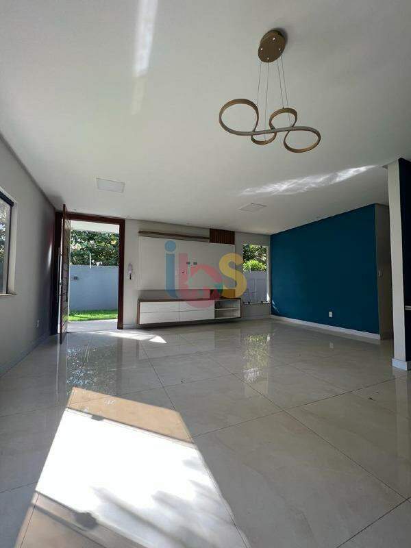 Casa à venda com 4 quartos, 170m² - Foto 8