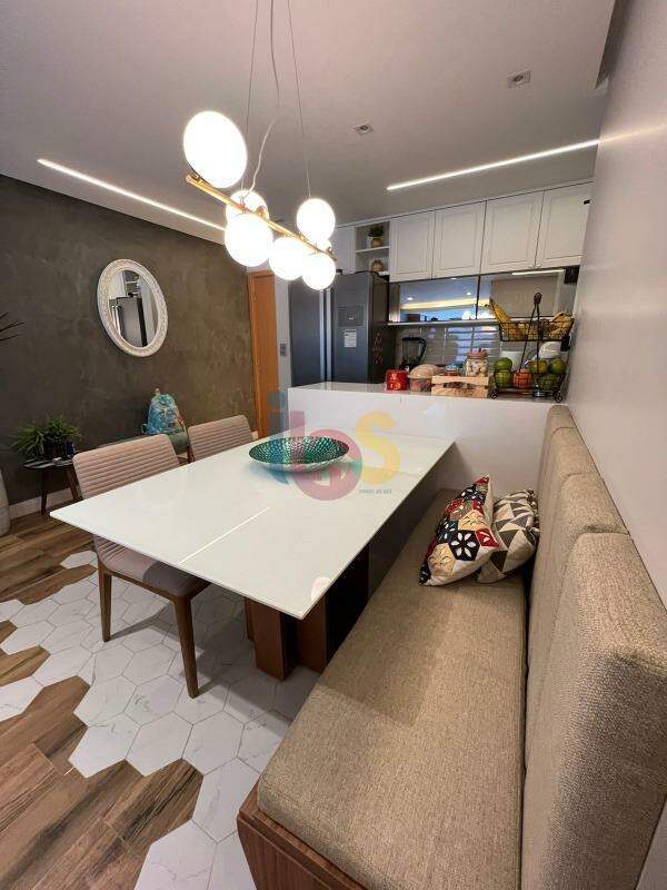 Apartamento à venda com 2 quartos, 80m² - Foto 6