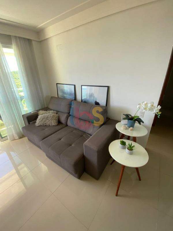 Apartamento à venda com 2 quartos, 68m² - Foto 1