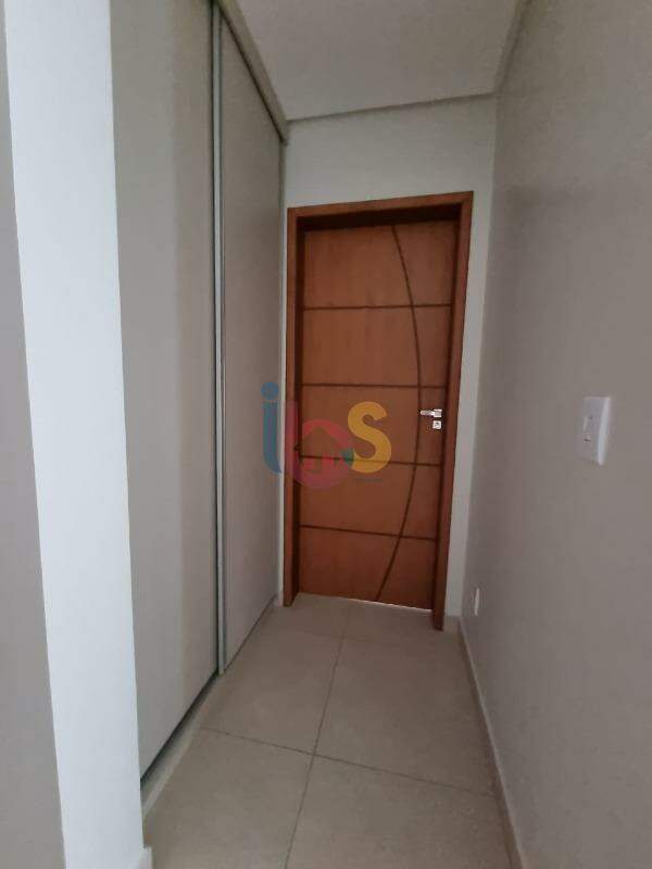 Casa à venda com 3 quartos, 193m² - Foto 10