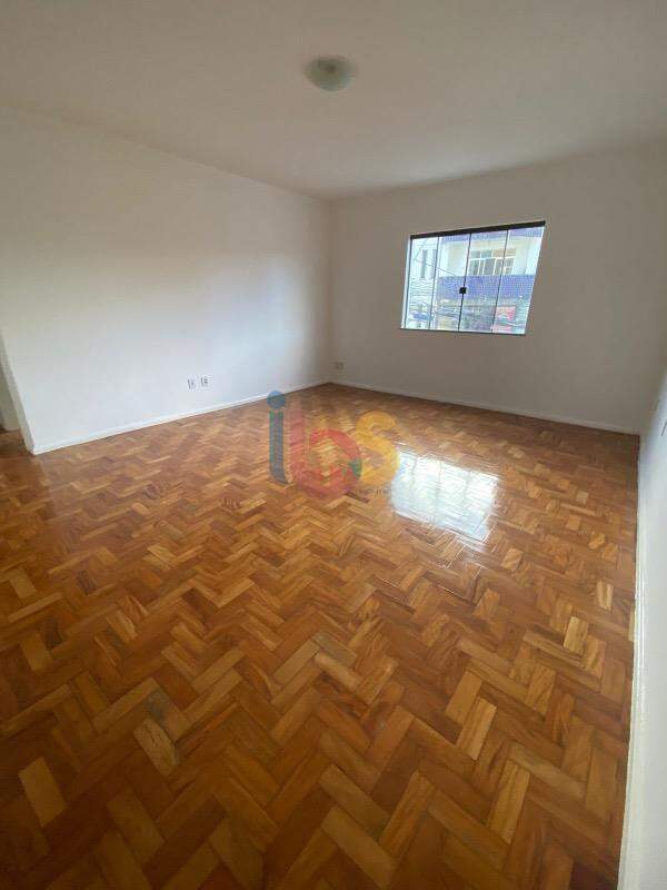 Apartamento à venda com 3 quartos, 146m² - Foto 11