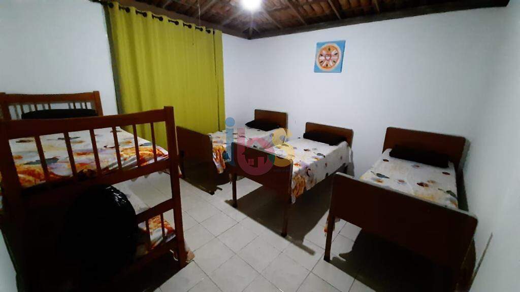 Casa à venda com 5 quartos, 250m² - Foto 15