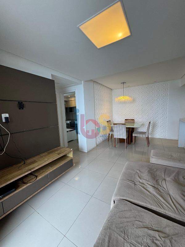 Apartamento para alugar com 2 quartos, 70m² - Foto 3