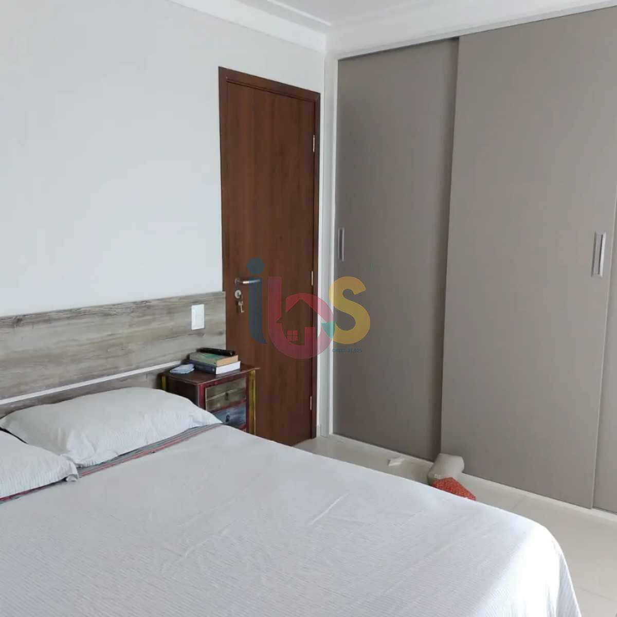 Apartamento à venda com 2 quartos, 78m² - Foto 2