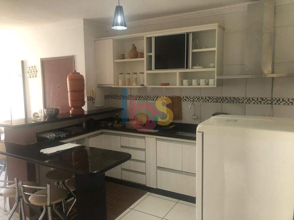 Apartamento à venda com 3 quartos, 80m² - Foto 4