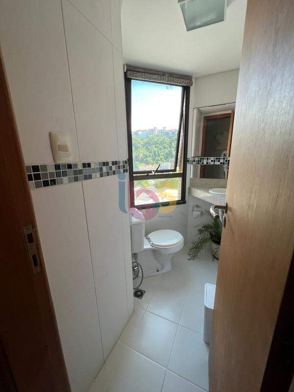 Apartamento à venda com 3 quartos, 120m² - Foto 8