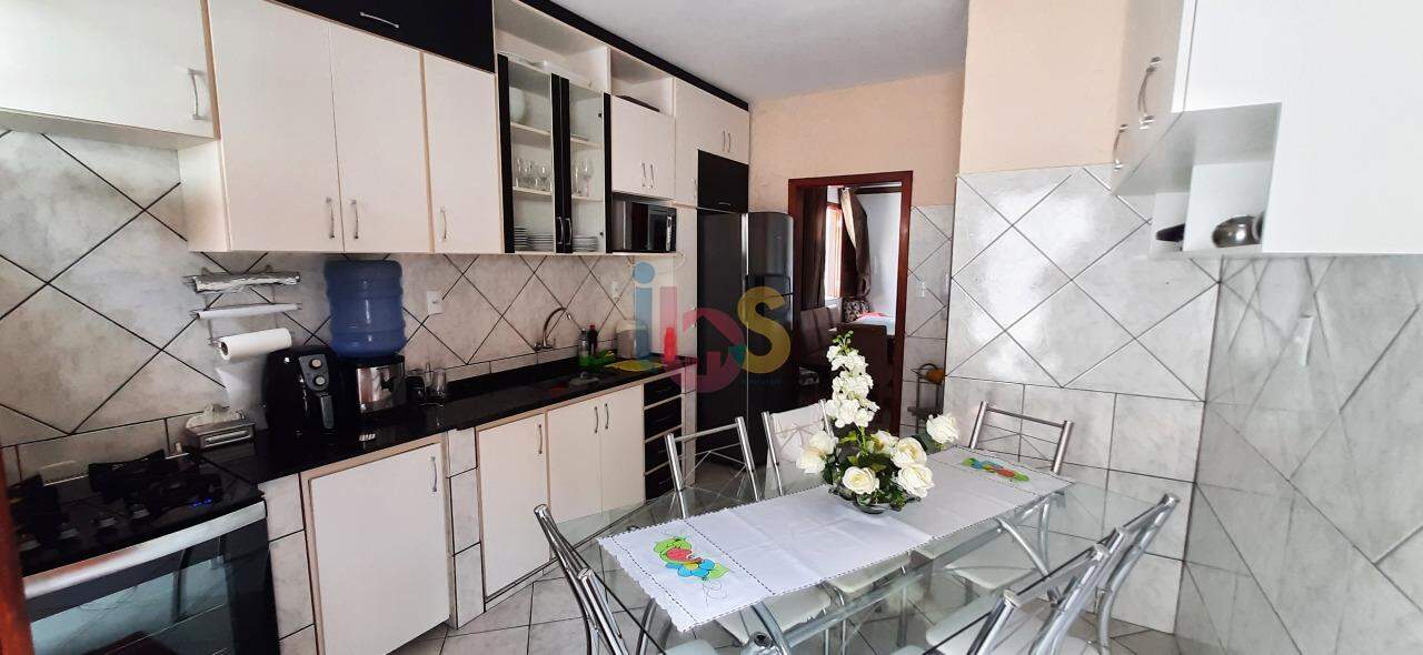 Apartamento à venda com 3 quartos, 128m² - Foto 12