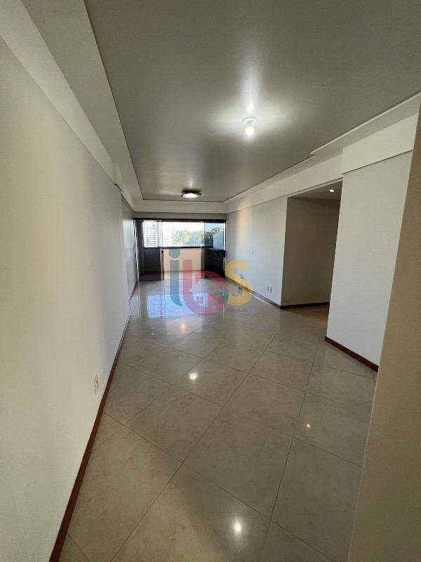 Apartamento à venda com 3 quartos, 125m² - Foto 7