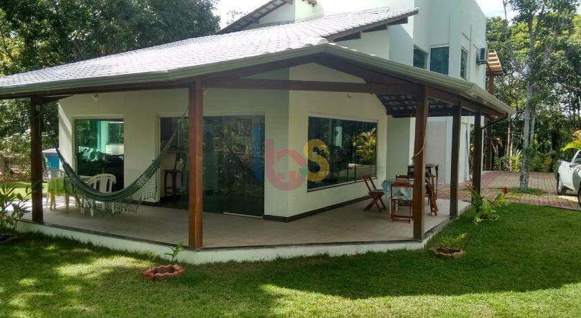 Casa à venda com 2 quartos, 300m² - Foto 2