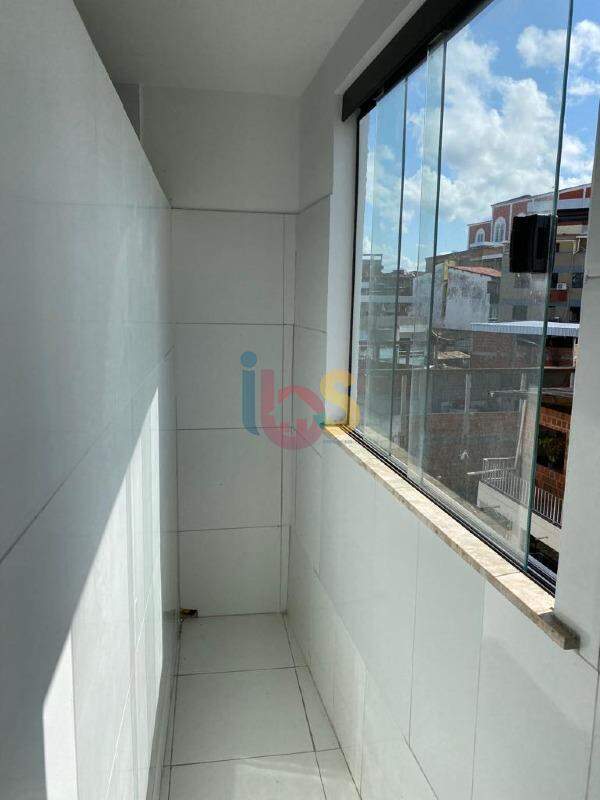 Apartamento à venda com 2 quartos, 80m² - Foto 3