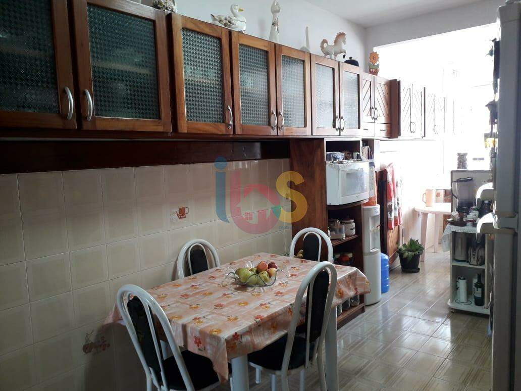 Apartamento à venda com 3 quartos, 126m² - Foto 7