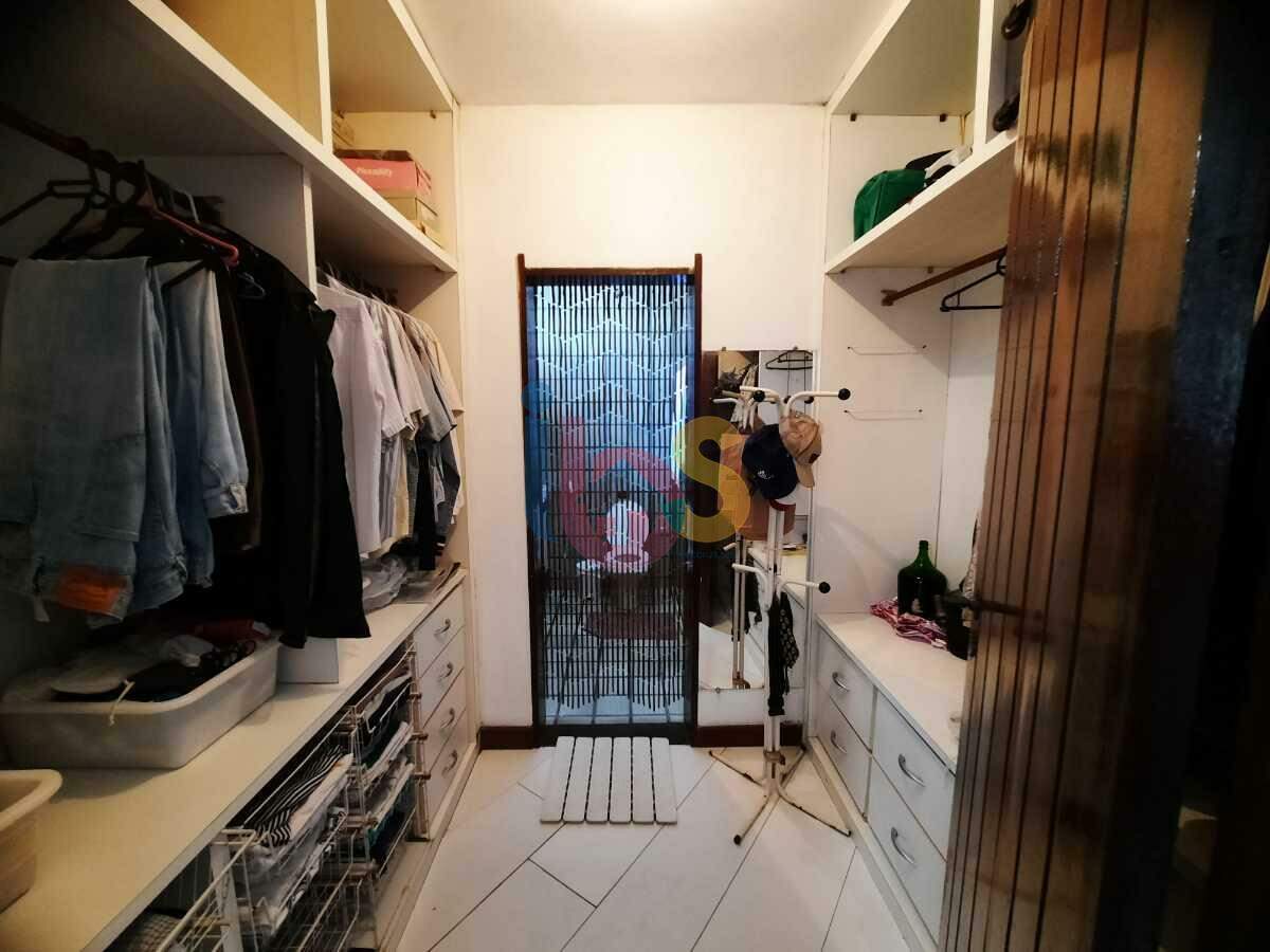 Casa à venda com 3 quartos, 450m² - Foto 6