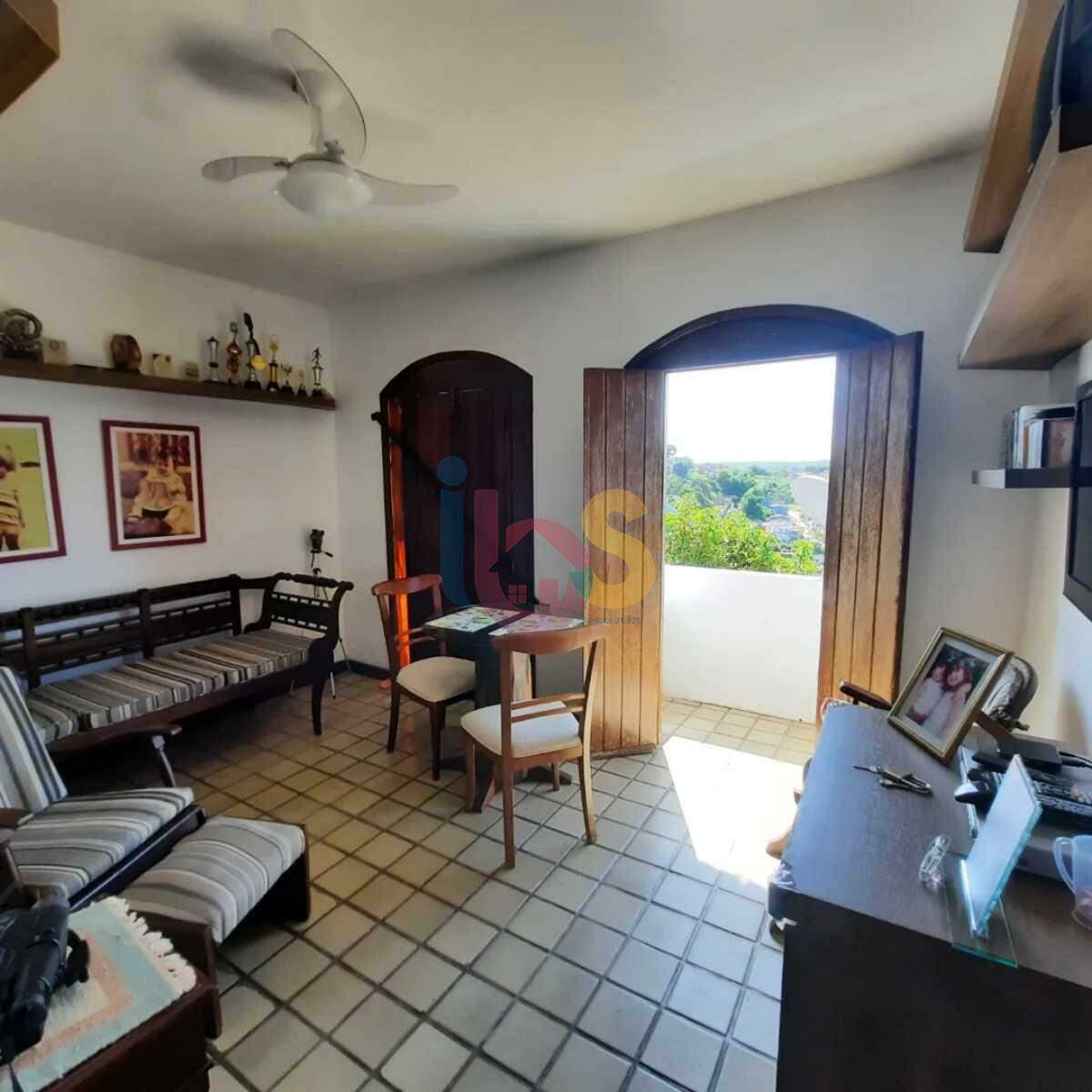 Casa à venda com 3 quartos, 450m² - Foto 3