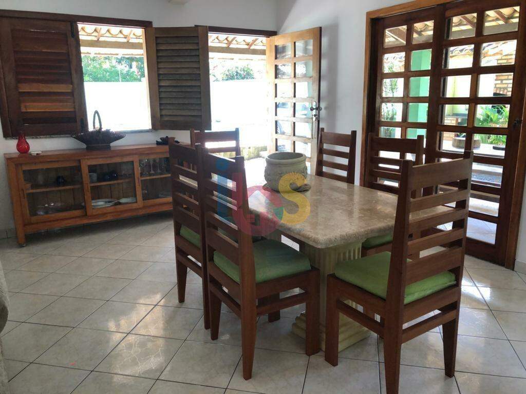 Casa à venda com 4 quartos, 171m² - Foto 15