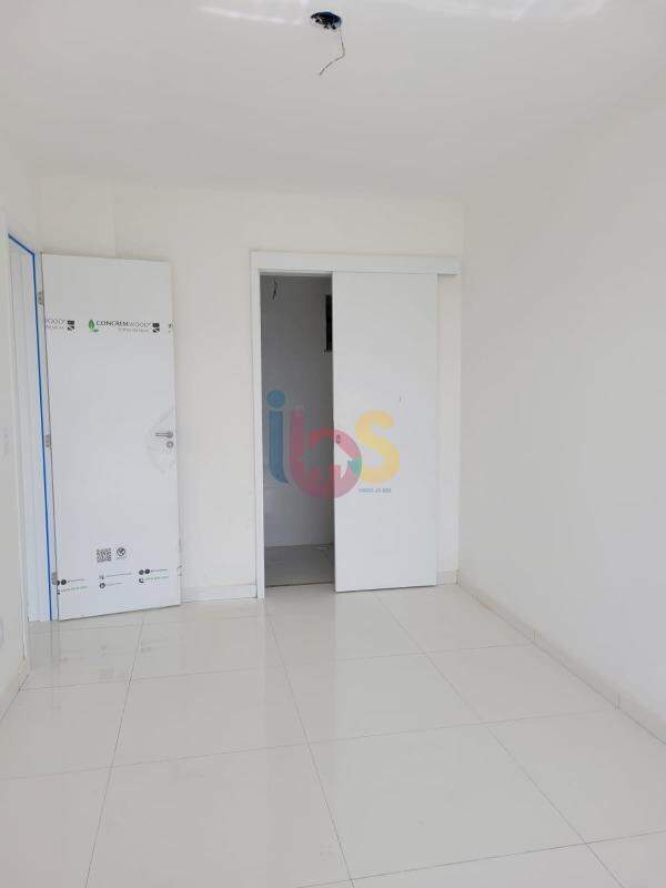 Apartamento à venda com 2 quartos, 68m² - Foto 4