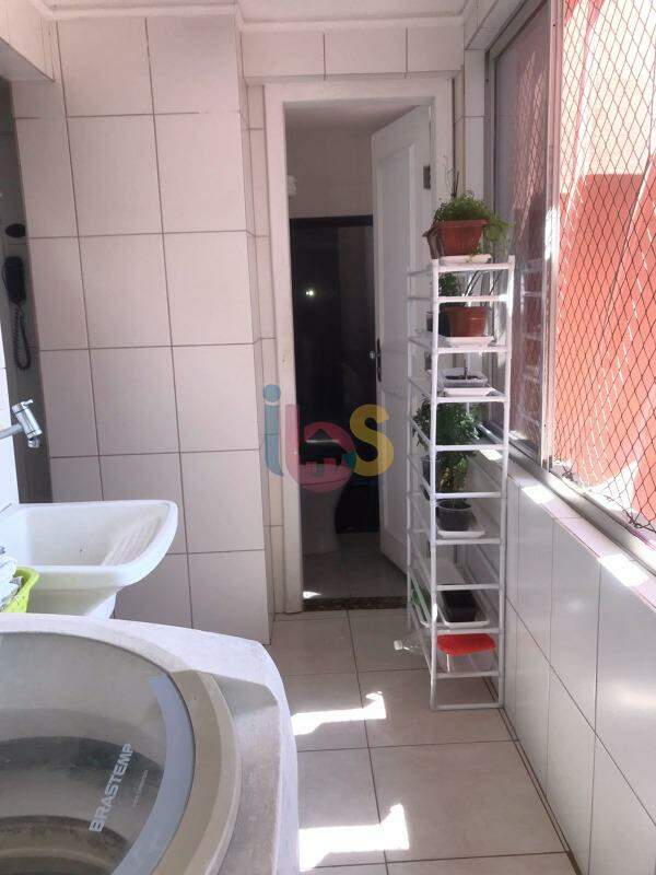 Apartamento à venda com 3 quartos, 180m² - Foto 27