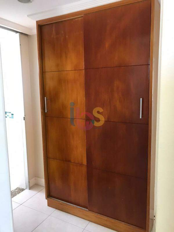 Apartamento à venda com 3 quartos, 180m² - Foto 21