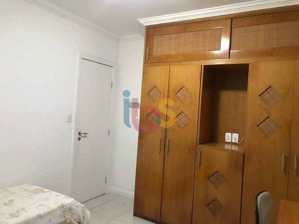 Apartamento à venda com 3 quartos, 180m² - Foto 12