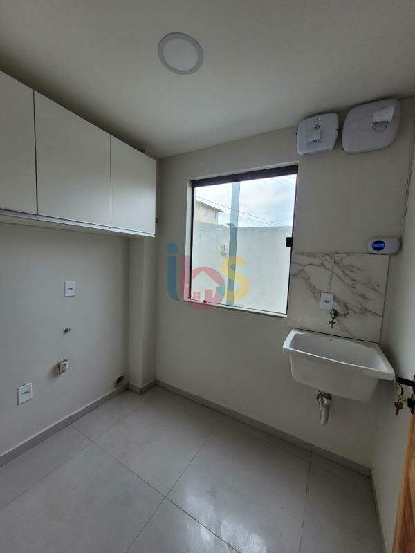 Casa à venda com 4 quartos, 300m² - Foto 15