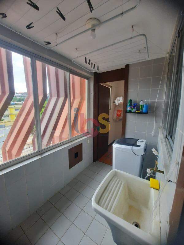 Apartamento à venda com 4 quartos, 146m² - Foto 12