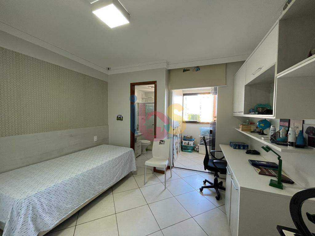 Apartamento à venda com 4 quartos, 167m² - Foto 9